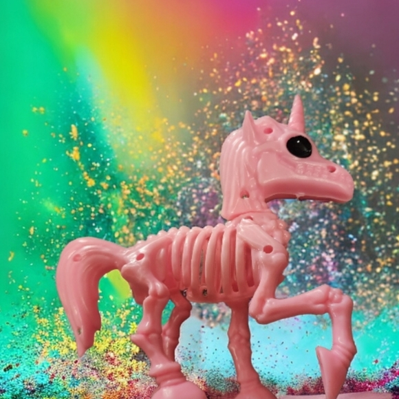 Pink unicorn - Picture 7 of 9